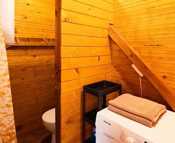 Къмпинг Luxury Vintage Airstream Rv/caravan Retro Charm Meets Comfort *